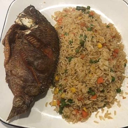 Vegetables Fried Rice with Fried Fish